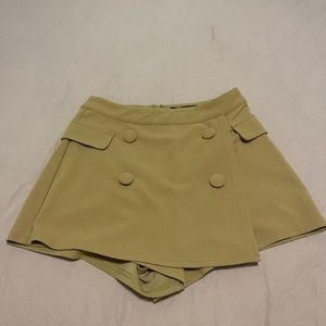 Camel short skirt